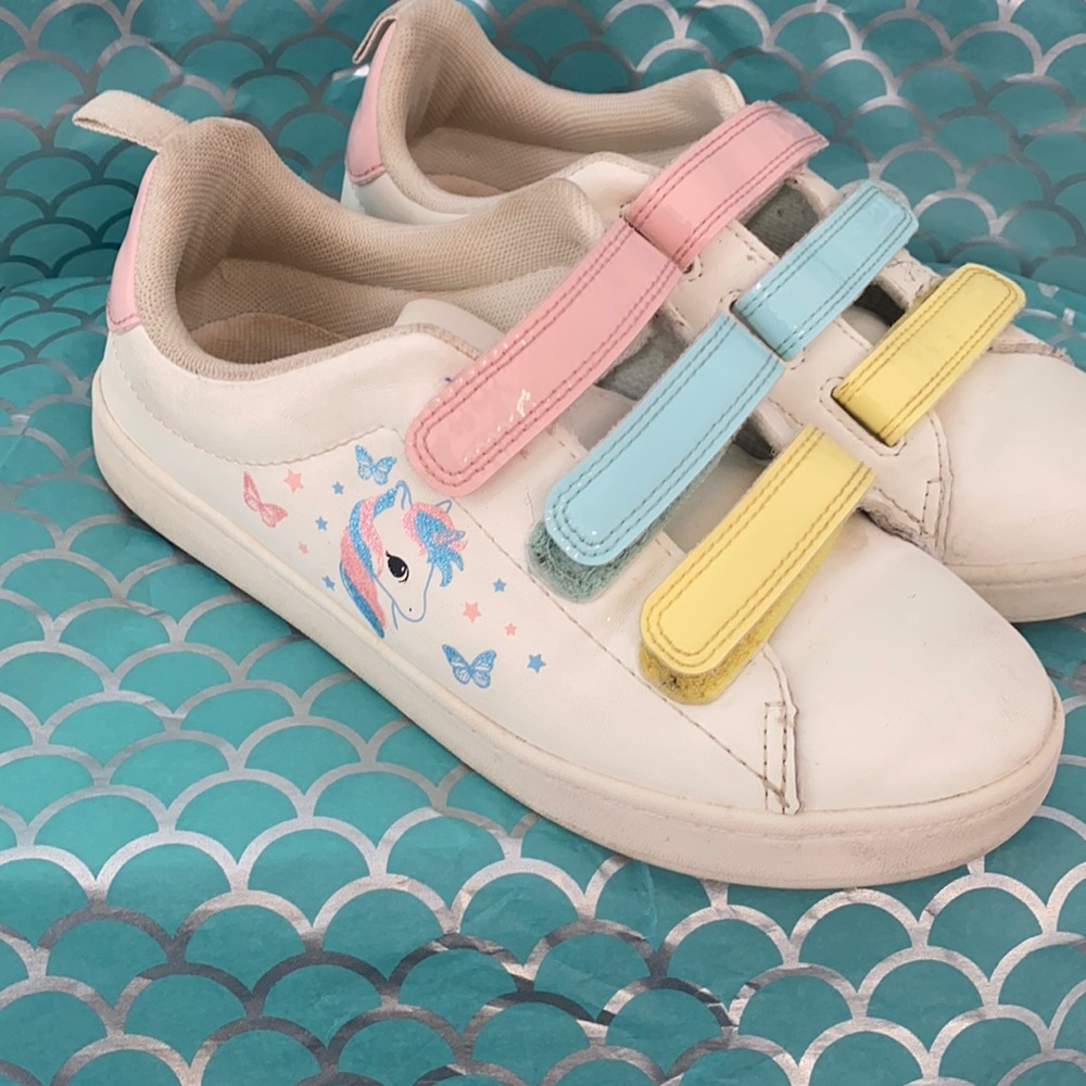 H&M size 1 1/2 unicorn sneakers